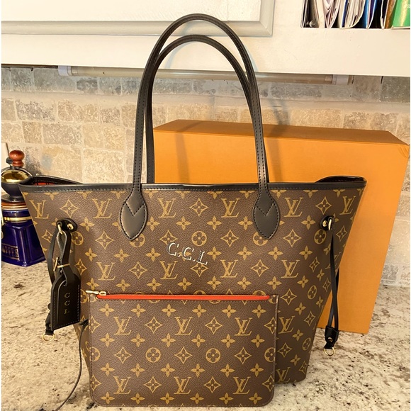 Monogram, made in France Neverfull, gently used, like new, excellent condition. - Picture 1 of 8